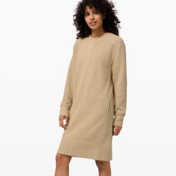 Lululemon on Repeat Dress Size 4 Beige Long Sleeve Pockets Comfy Casual Outdoor - Picture 1 of 15